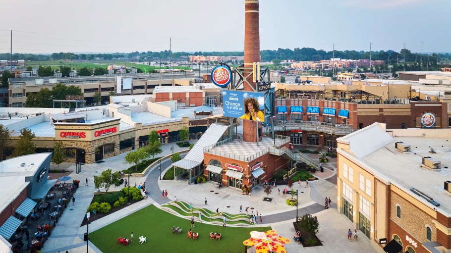 The Tanger Kansas City at Legends outlet center